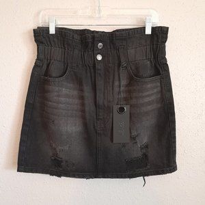 Vervet Super High Rise Paperbag High Rise Distressed Denim Skirt Black Size M